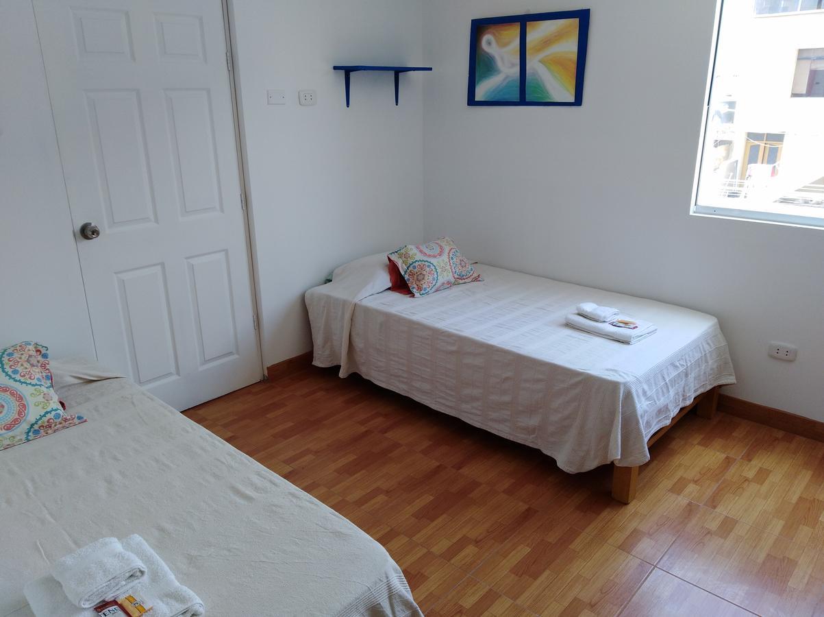 Punta Huanchaco Hostel Exteriör bild
