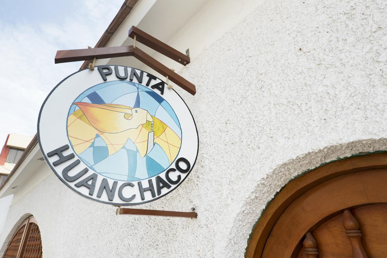 Punta Huanchaco Hostel Exteriör bild