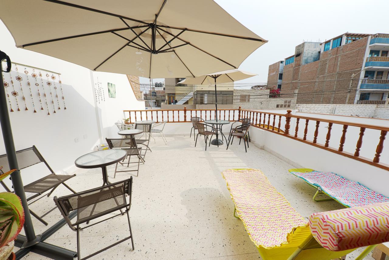 Punta Huanchaco Hostel Exteriör bild